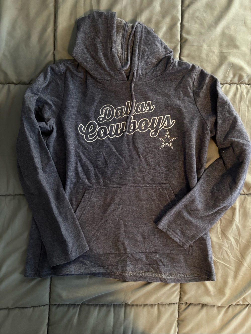 Dallas Cowboys Women's Gray Hooded Sweatshirt